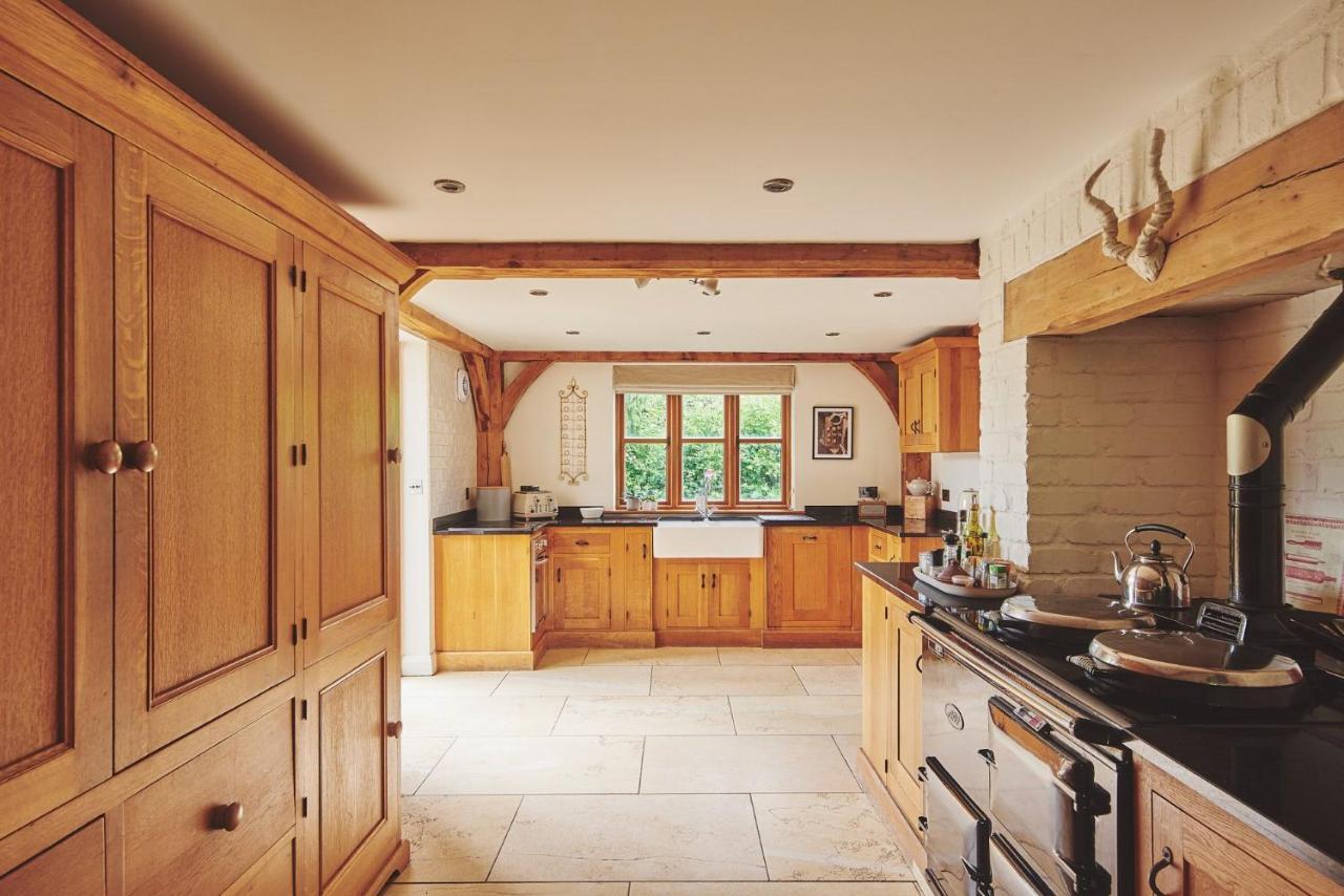Apple Tree Cottage Beckford Exterior photo