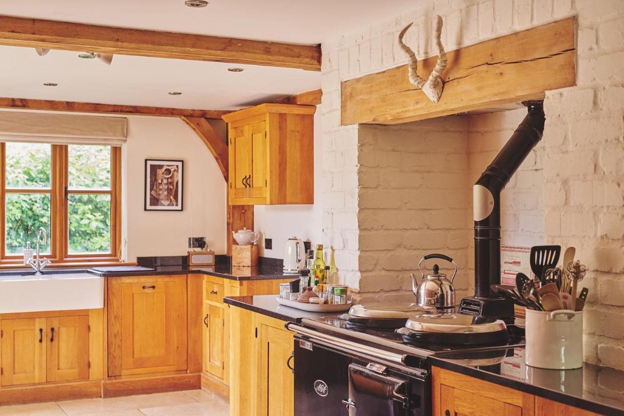 Apple Tree Cottage Beckford Exterior photo