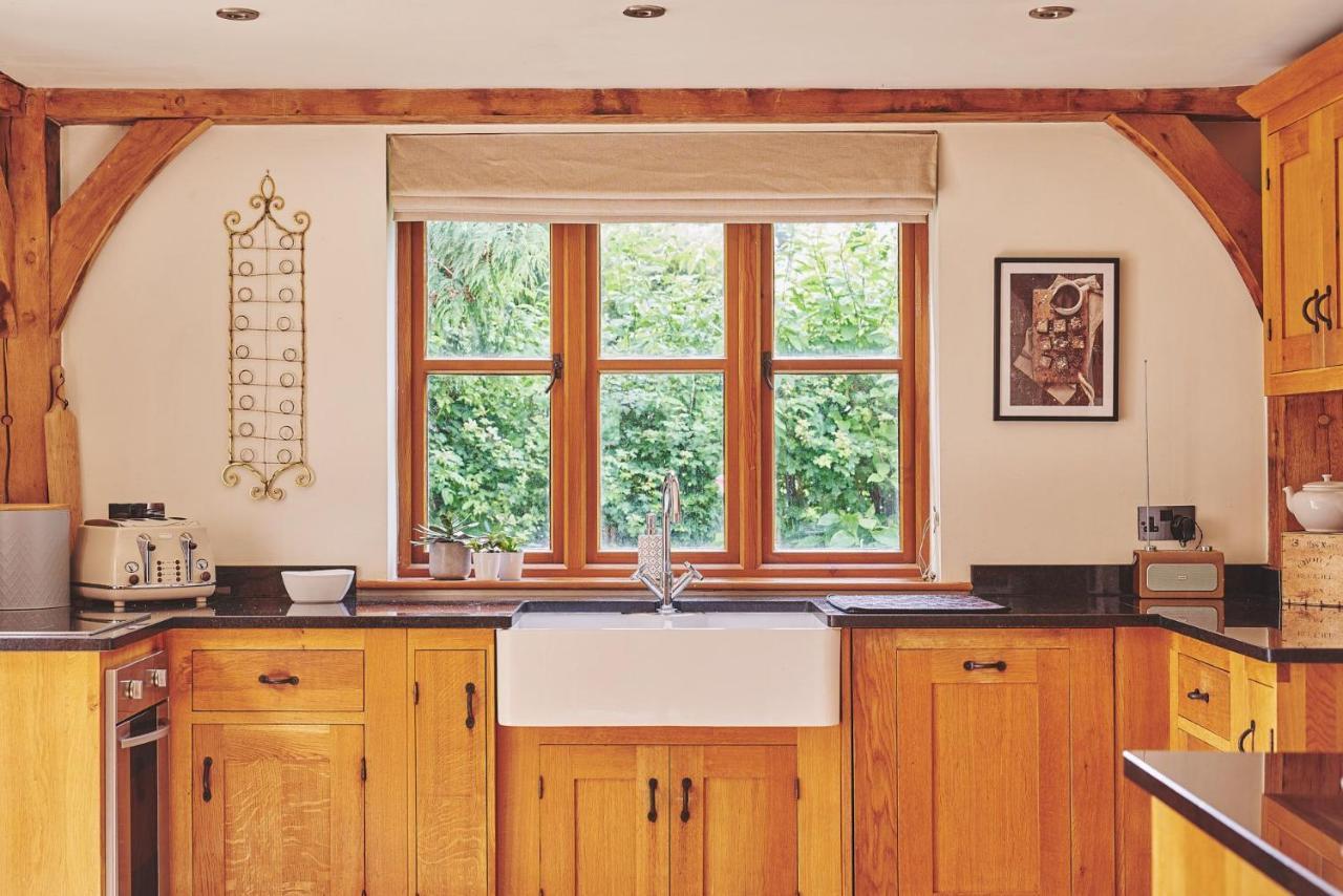 Apple Tree Cottage Beckford Exterior photo